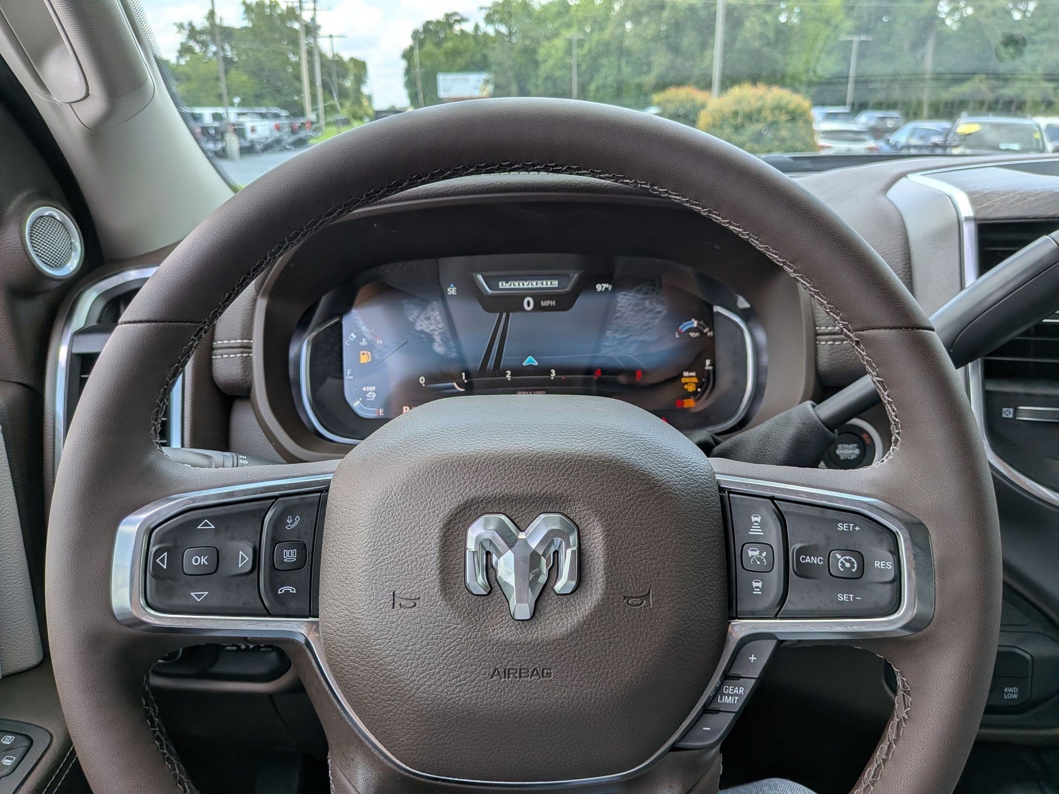 New 2026 RAM 2500 Laramie AWD/4WD image 12
