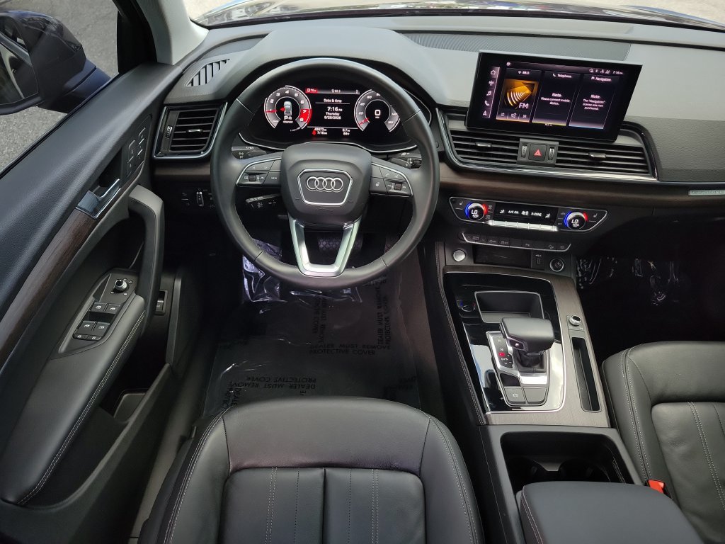 Certified 2021 Audi Q5 2.0T Premium Plus w/ Premium Plus Package AWD/4WD image 22