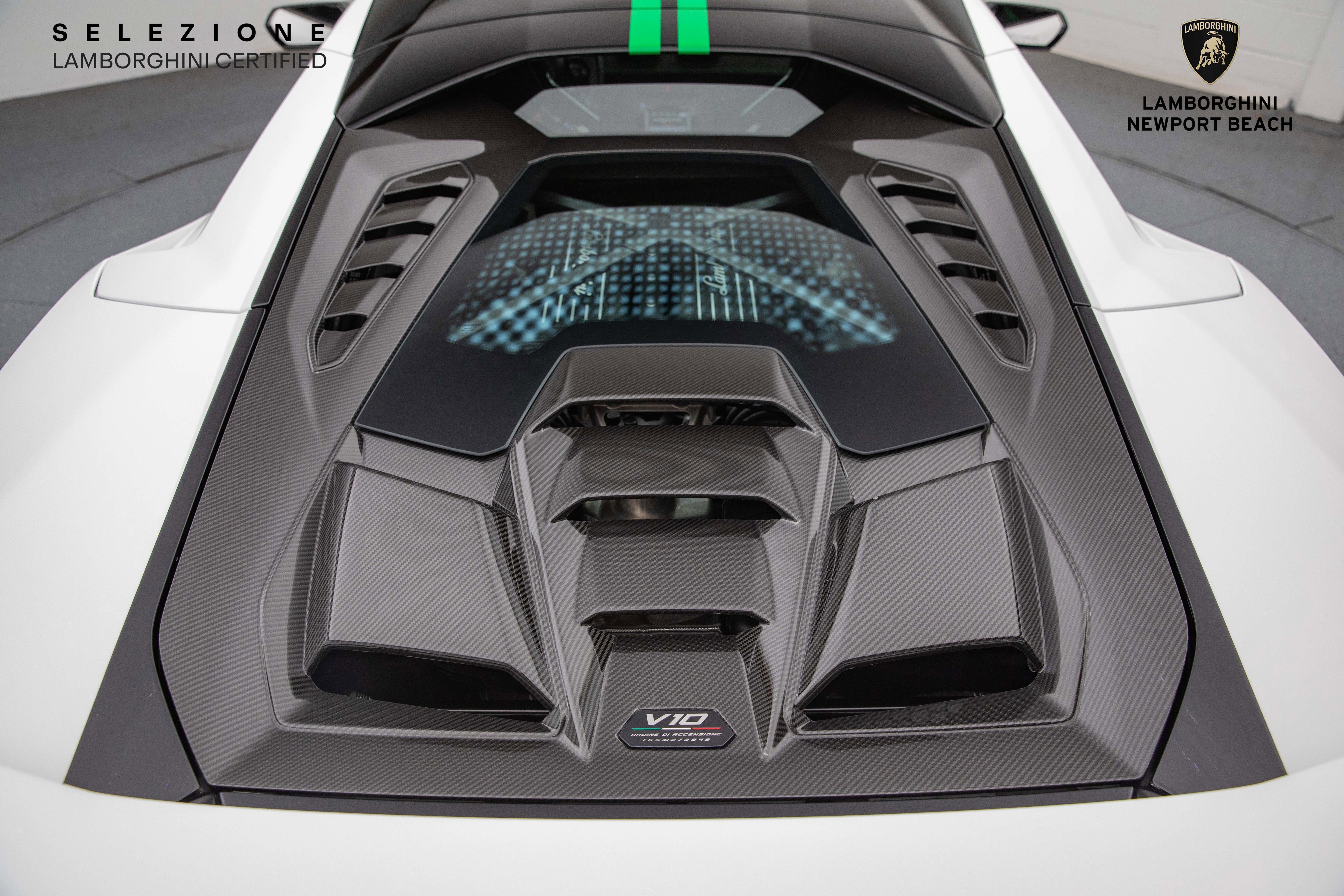 Used 2023 Lamborghini Huracan Tecnica image 15