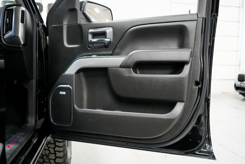 Used 2018 Chevrolet Silverado 1500 LTZ Z71 w/ LTZ Plus Package image 21