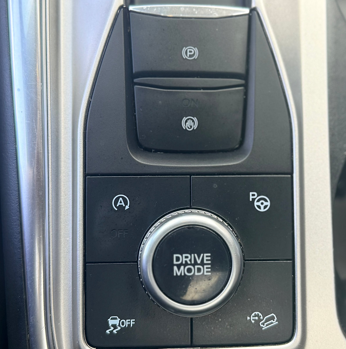 Used 2020 Ford Explorer ST w/ ST Street Pack AWD/4WD image 31