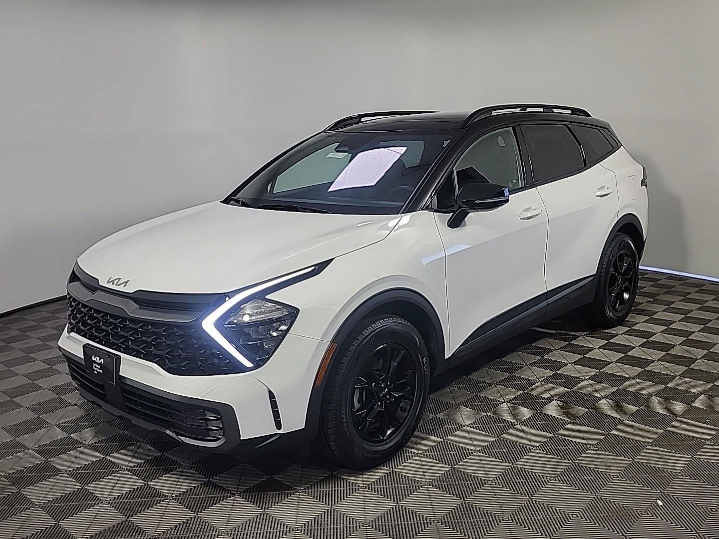 Certified 2023 Kia Sportage X-Pro AWD/4WD image 13