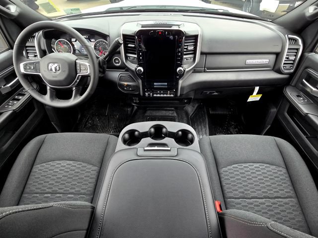 New 2026 RAM 3500 Big Horn AWD/4WD image 10
