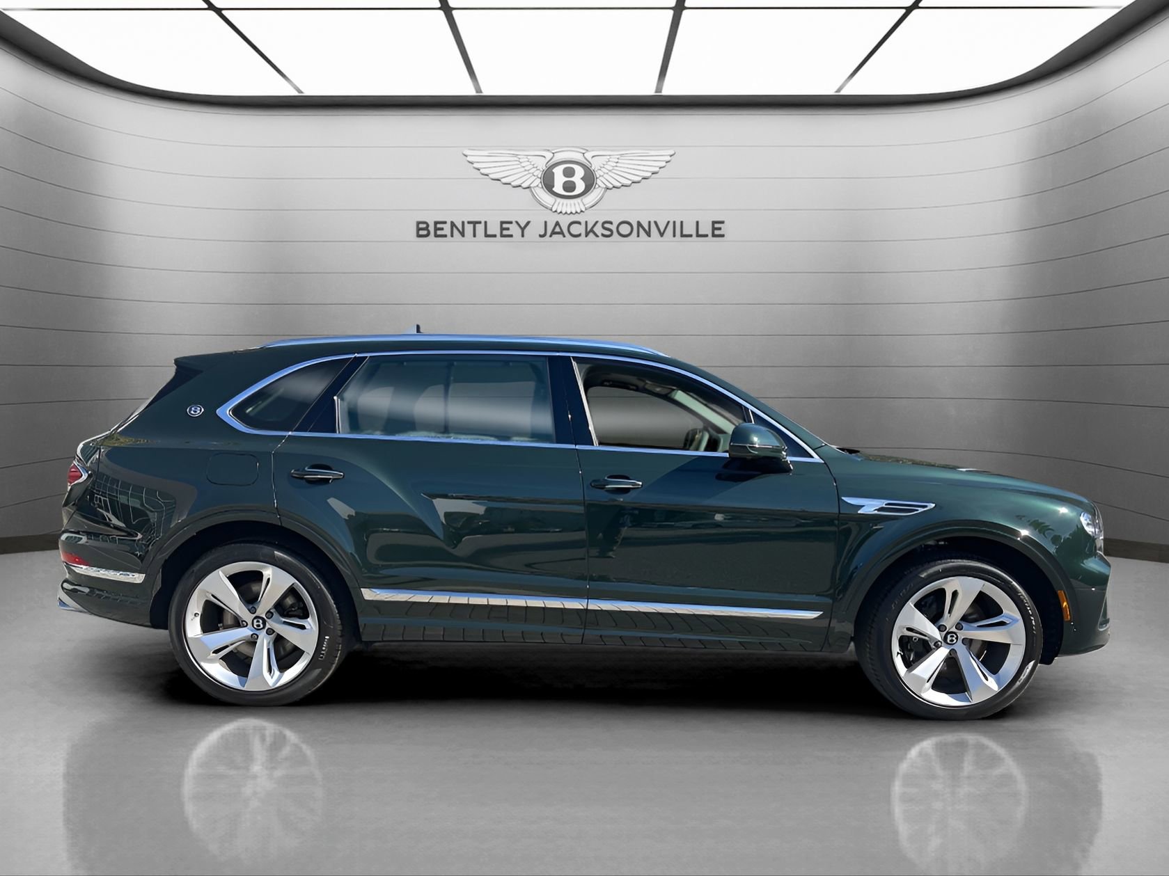 New 2025 Bentley Bentayga Extended Wheelbase image 5