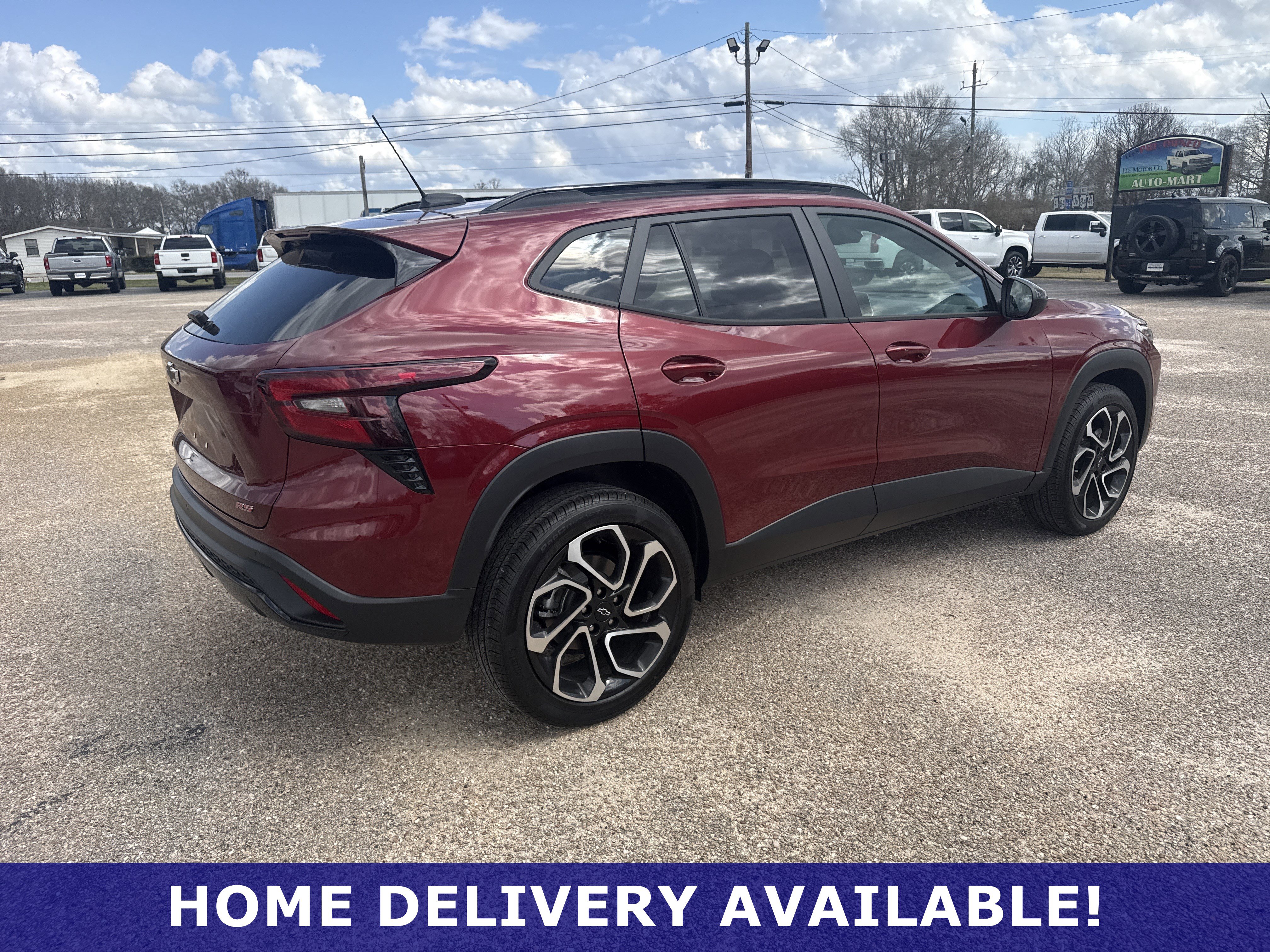 Used 2024 Chevrolet Trax RS w/ Sunroof Package image 18