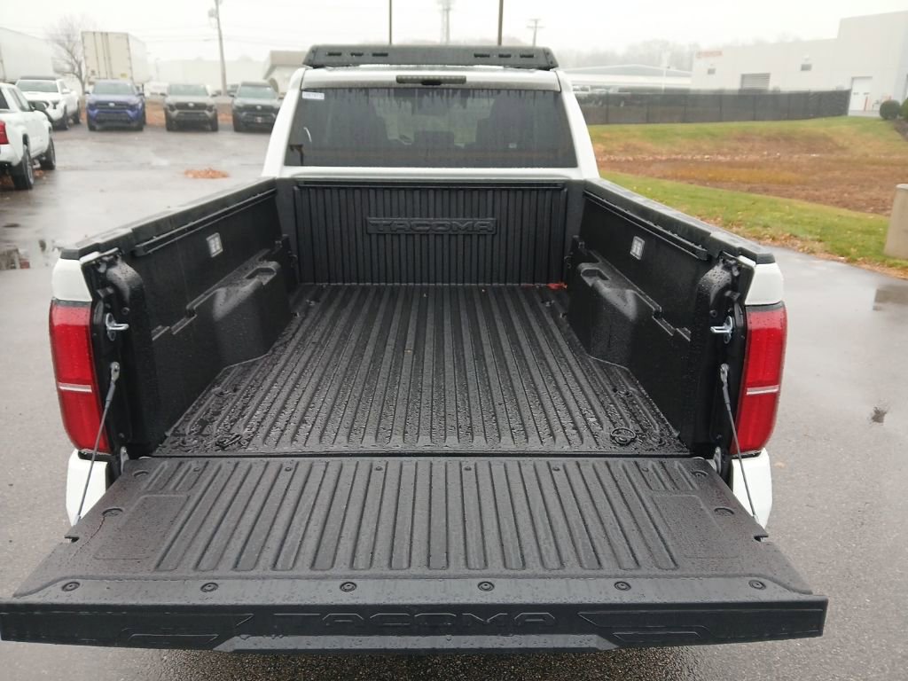 New 2025 Toyota Tacoma TRD Off-Road image 9