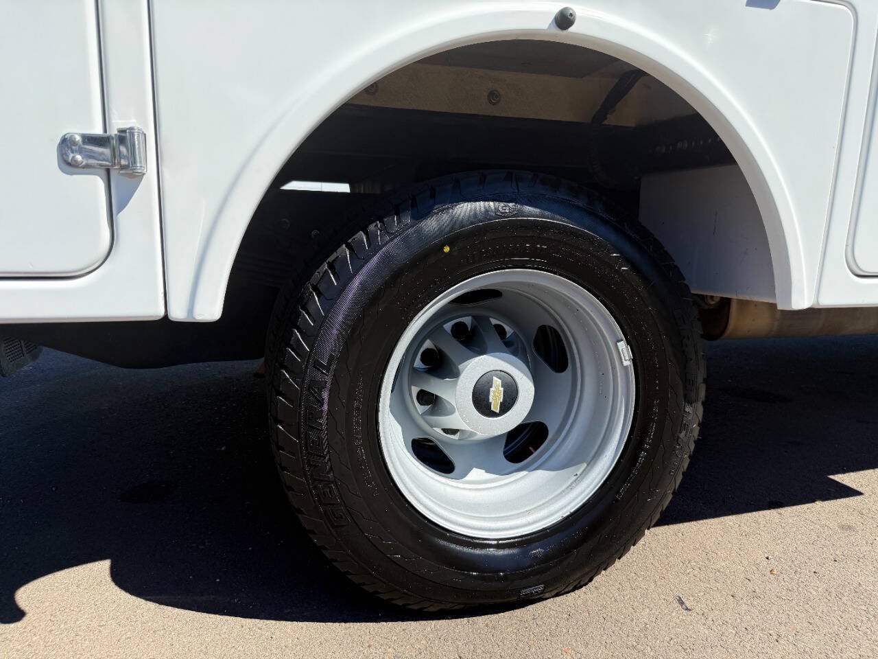 Used 2013 Chevrolet Silverado 3500 W/T RWD image 59