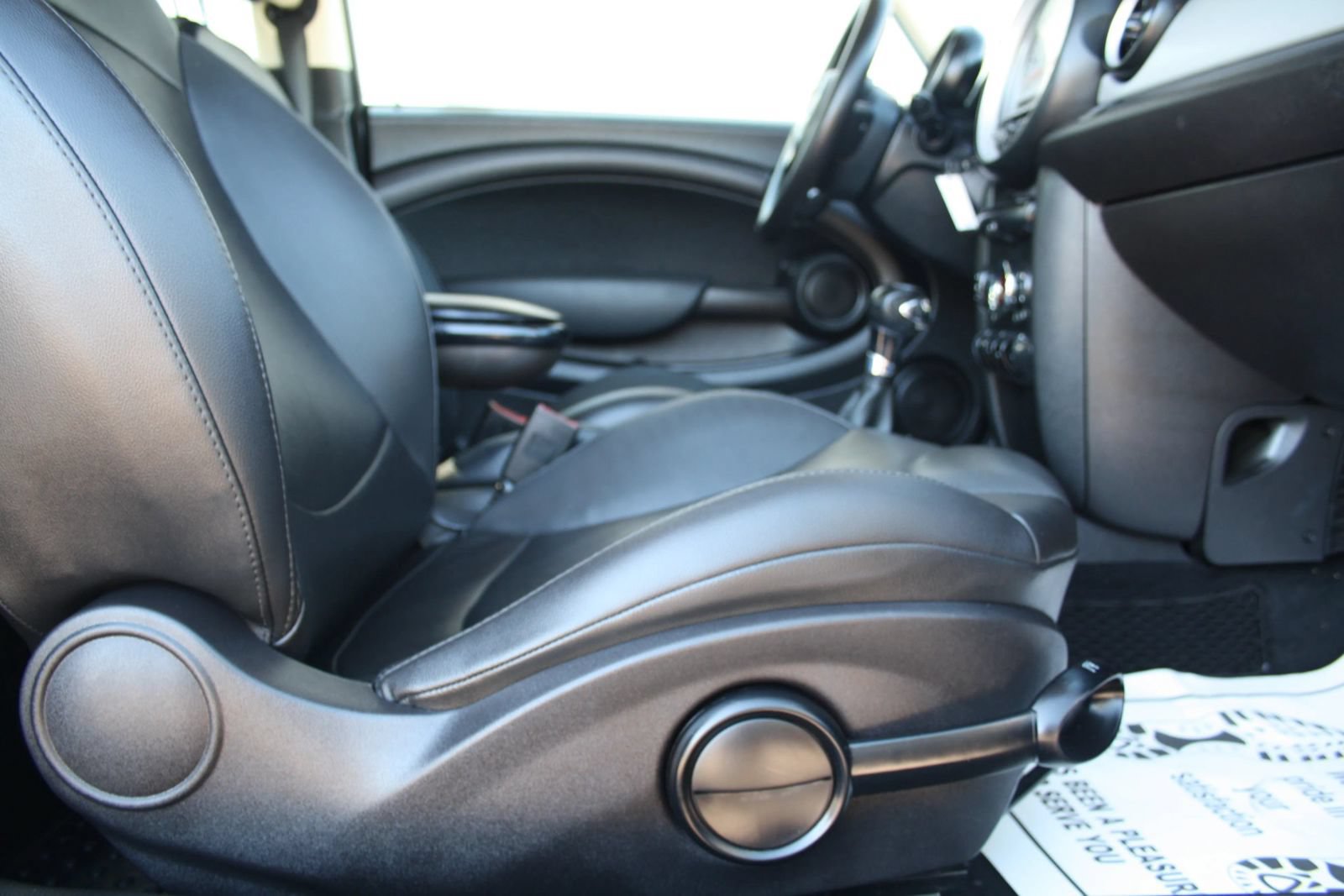 Used 2013 MINI Cooper Hardtop FWD image 8