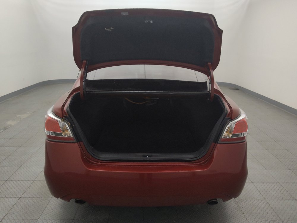 Used 2015 Nissan Altima 3.5 SL FWD image 29