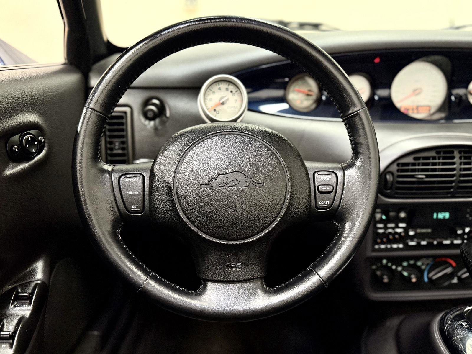 Used 2001 Chrysler Prowler RWD image 13