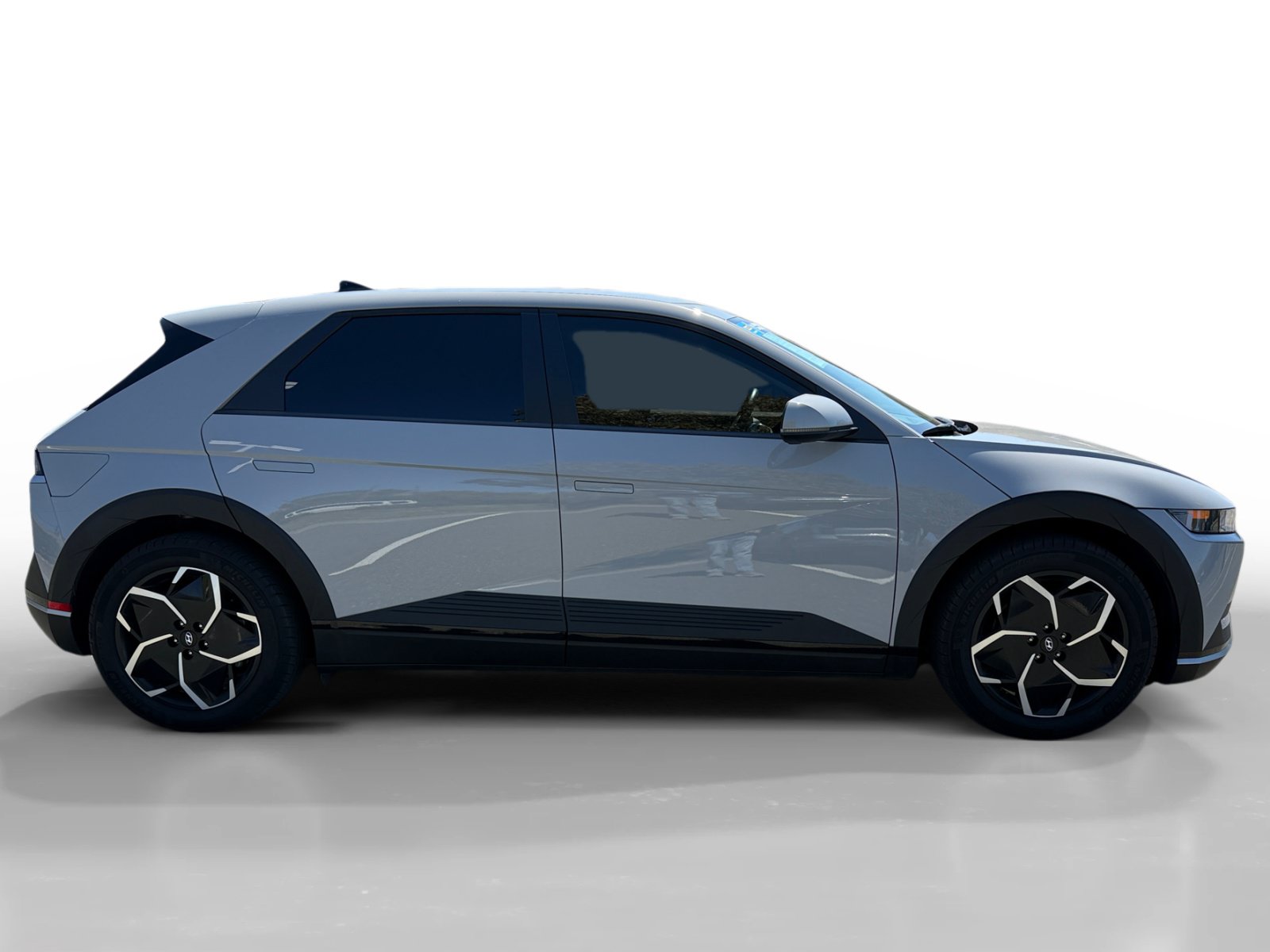 Used 2024 Hyundai Ioniq 5 SEL RWD image 6