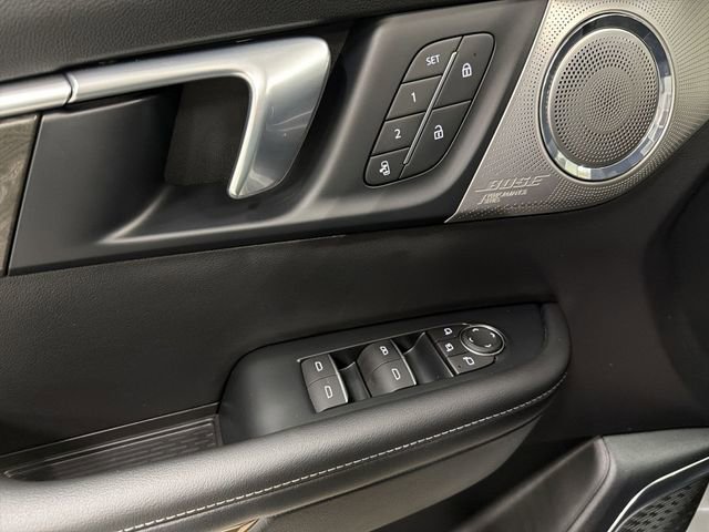 Certified 2025 Buick Enclave Avenir w/ Super Cruise Package image 25