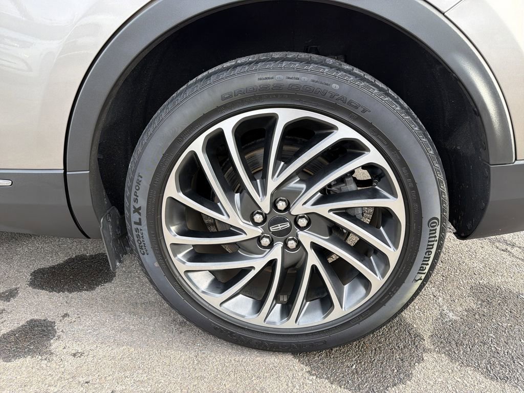 Used 2020 Lincoln Nautilus Reserve image 26