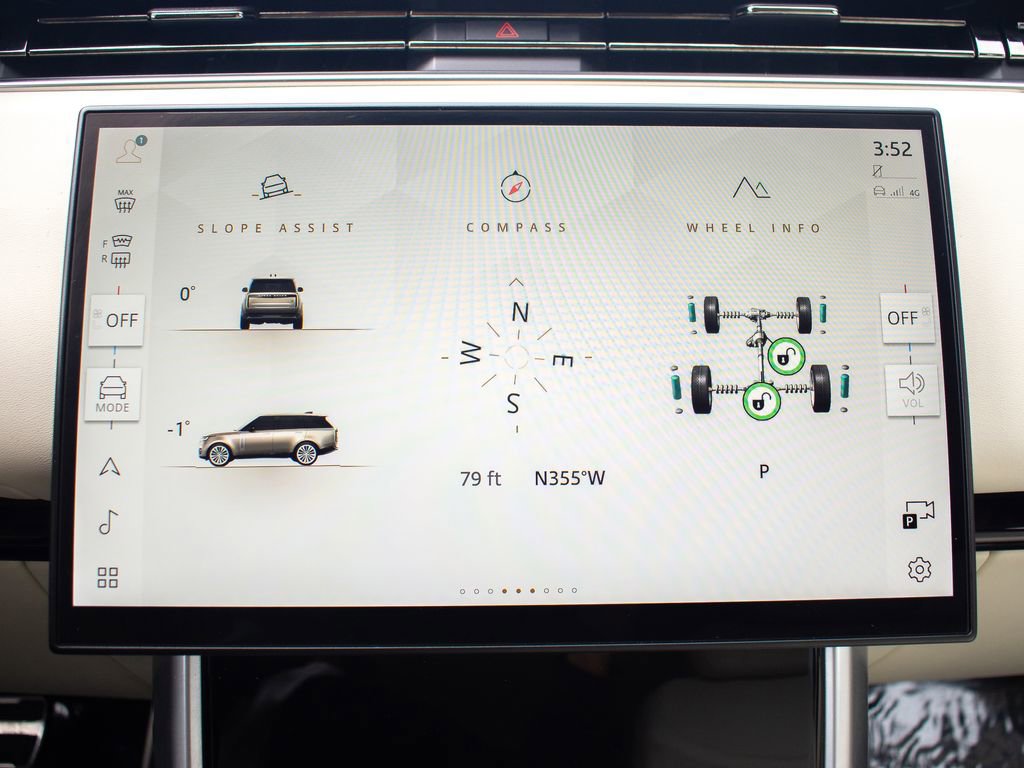 Certified 2025 Land Rover Range Rover SE image 23