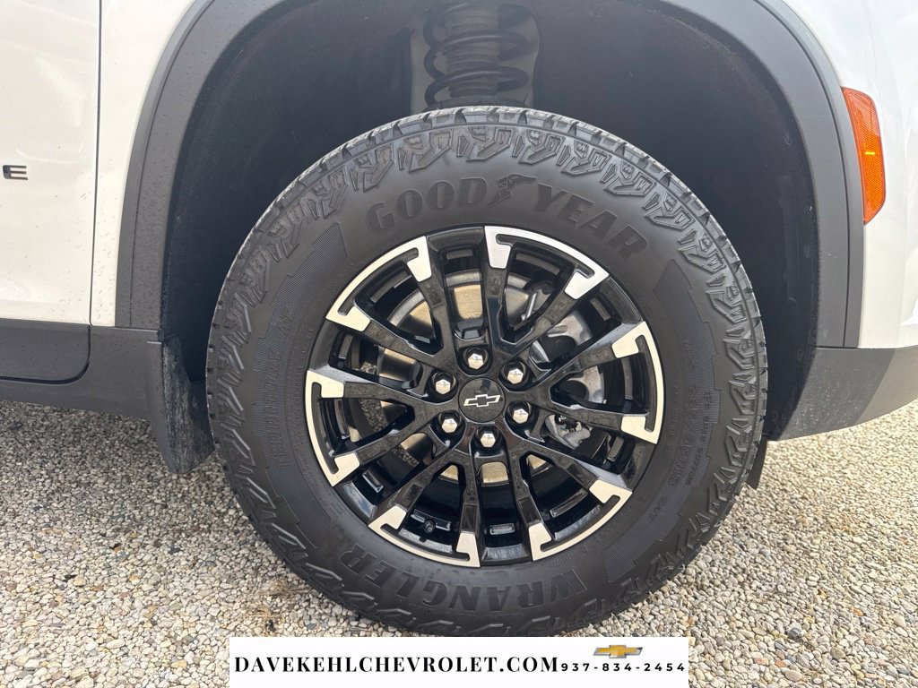 Certified 2025 Chevrolet Traverse Z71 AWD/4WD image 49