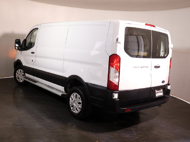 Used 2025 Ford Transit 250 Low Roof w/ Exterior Upgrade Package RWD image 2