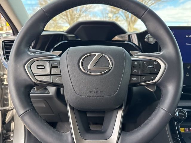 Used 2023 Lexus NX 350 AWD image 9