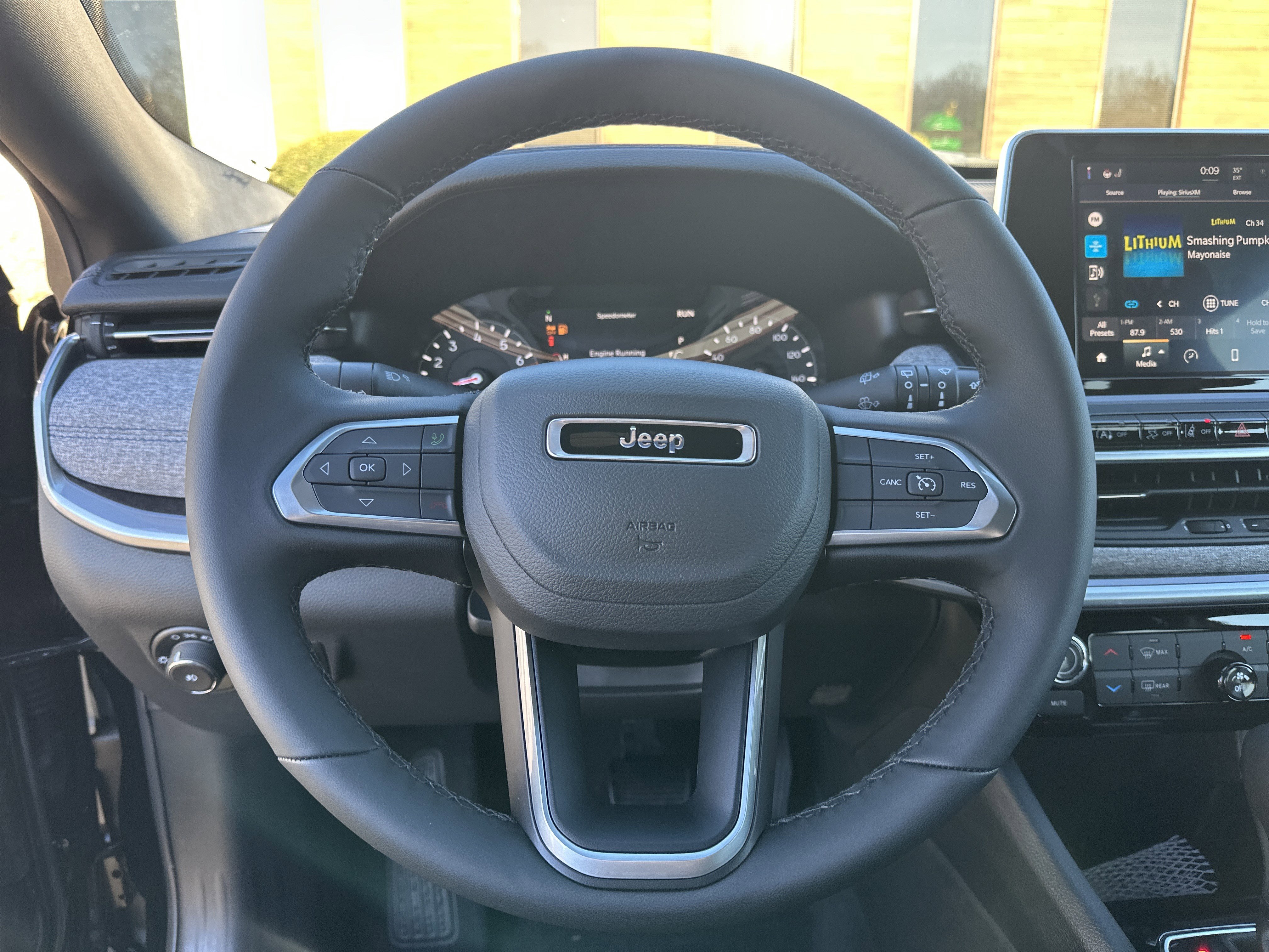 New 2026 Jeep Compass Latitude image 8