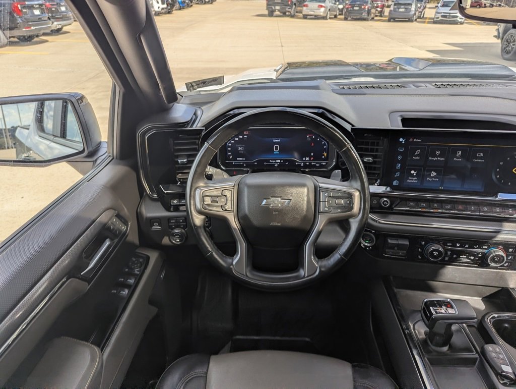 Used 2024 Chevrolet Silverado 1500 ZR2 w/ Technology Package image 3