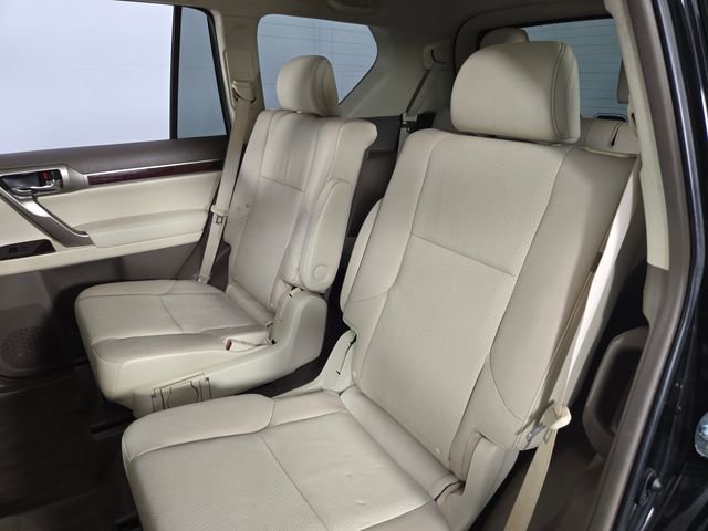 Used 2017 Lexus GX 460 AWD/4WD image 13