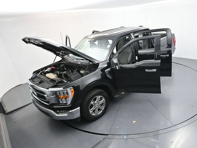 Certified 2021 Ford F150 XLT w/ Equipment Group 302A High RWD image 48