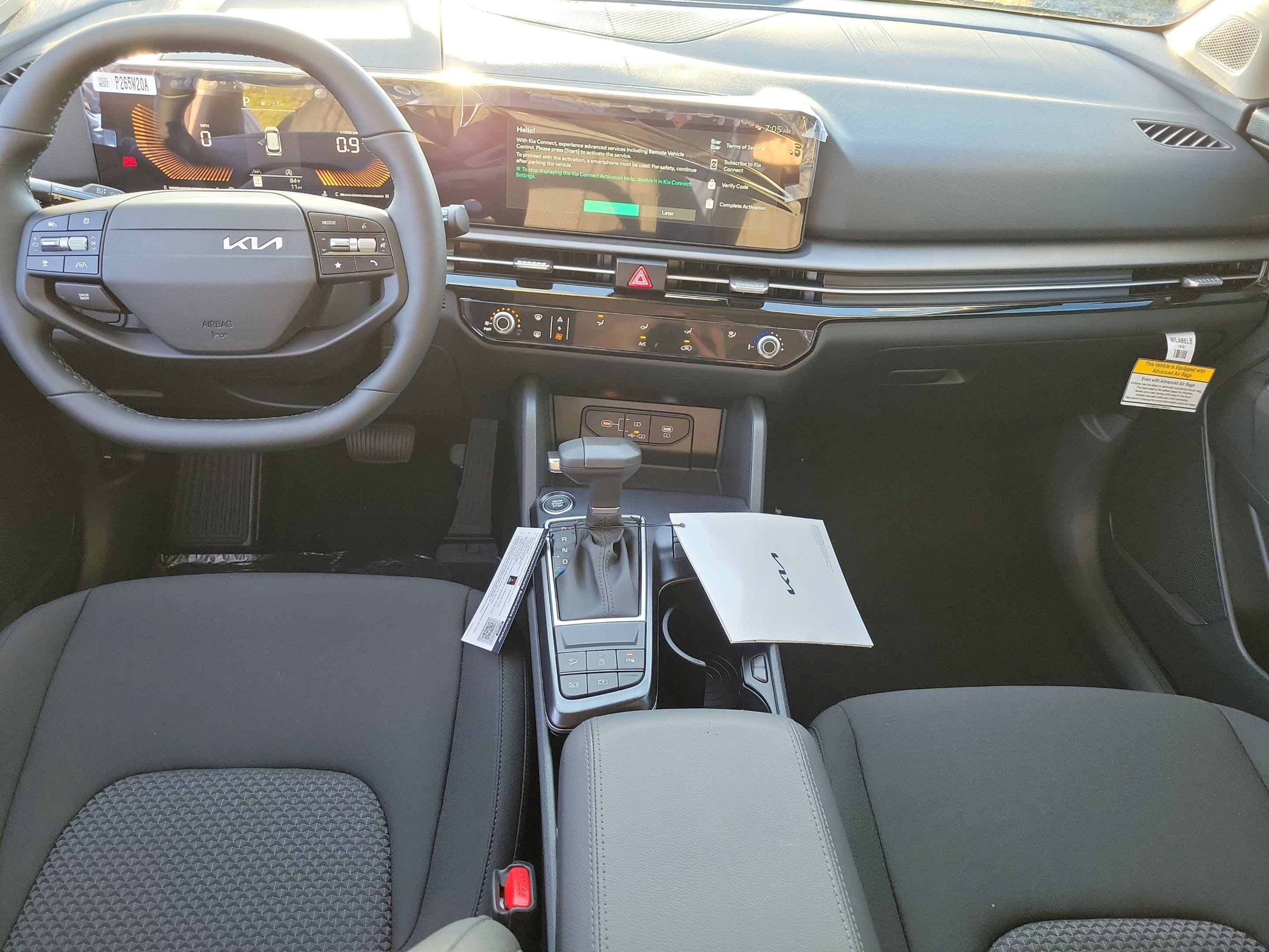 New 2027 Kia Sportage LX w/ LX Convenience Package FWD image 9