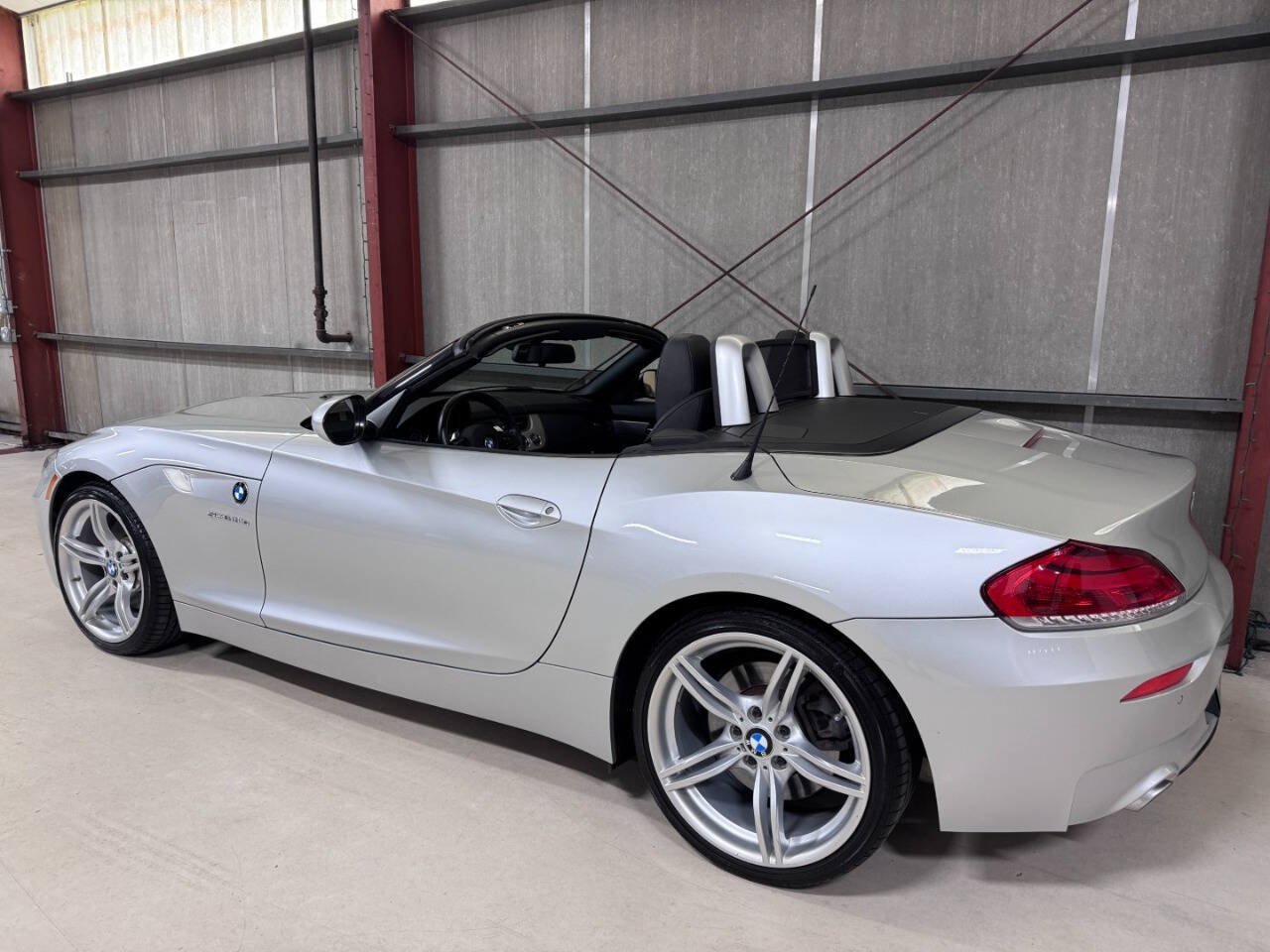 Used 2011 BMW Z4 sDrive35is RWD image 8