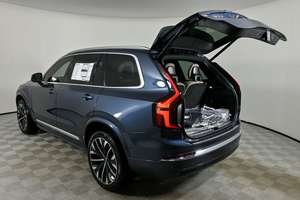 Used 2026 Volvo XC90 B6 Plus w/ Protection Package Premier AWD/4WD image 35