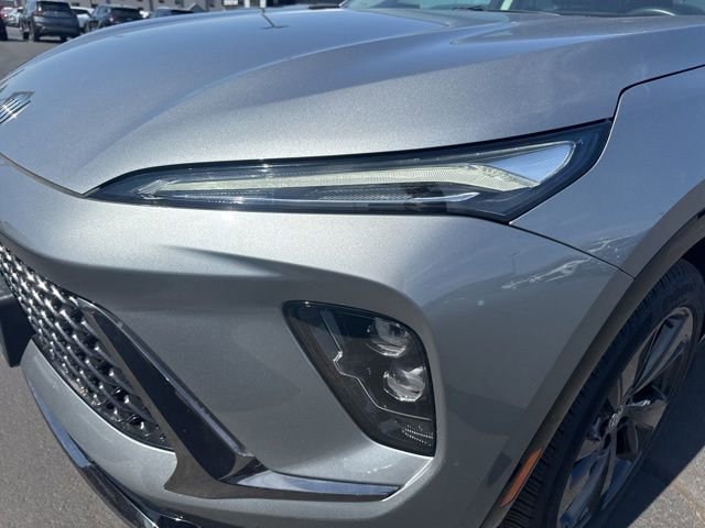 Used 2025 Buick Envision Sport Touring image 21