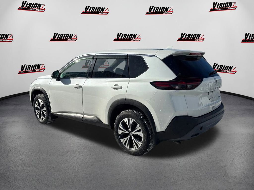 Used 2021 Nissan Rogue SV image 7
