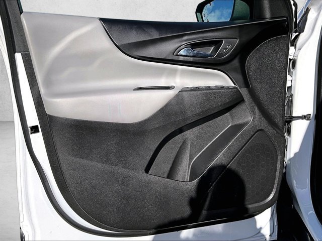 Used 2019 Chevrolet Equinox LS w/ LS Convenience Package FWD image 18
