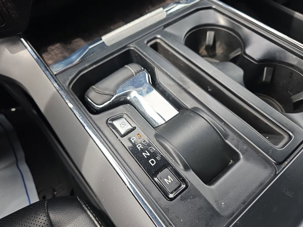 Used 2023 Ford F150 Lariat w/ Trailer Tow Package image 28