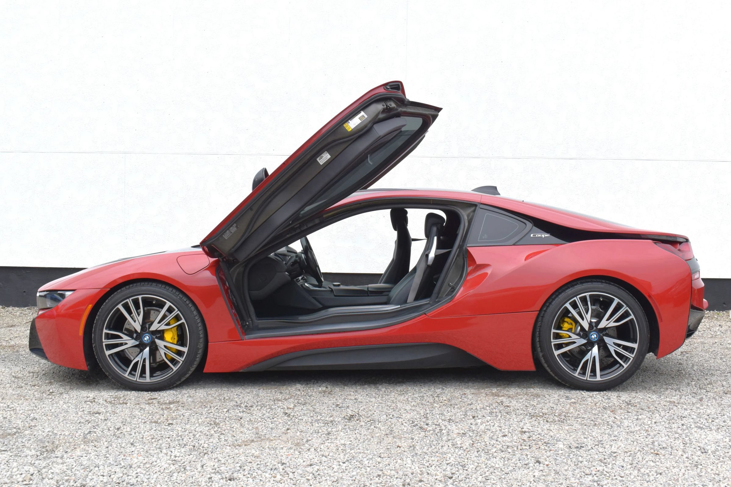 Used 2017 BMW i8 AWD/4WD image 14