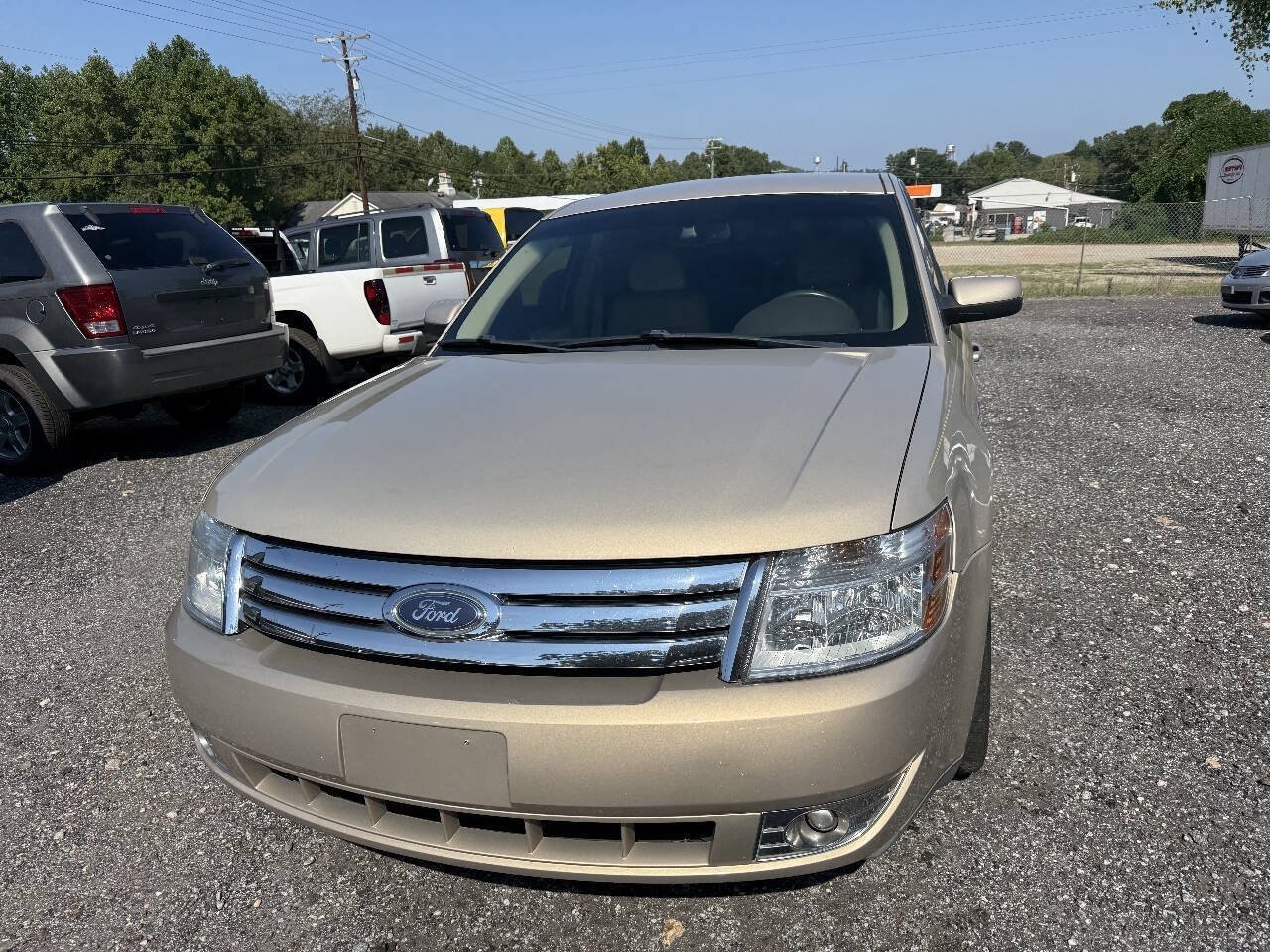 Used 2008 Ford Taurus SEL FWD image 5