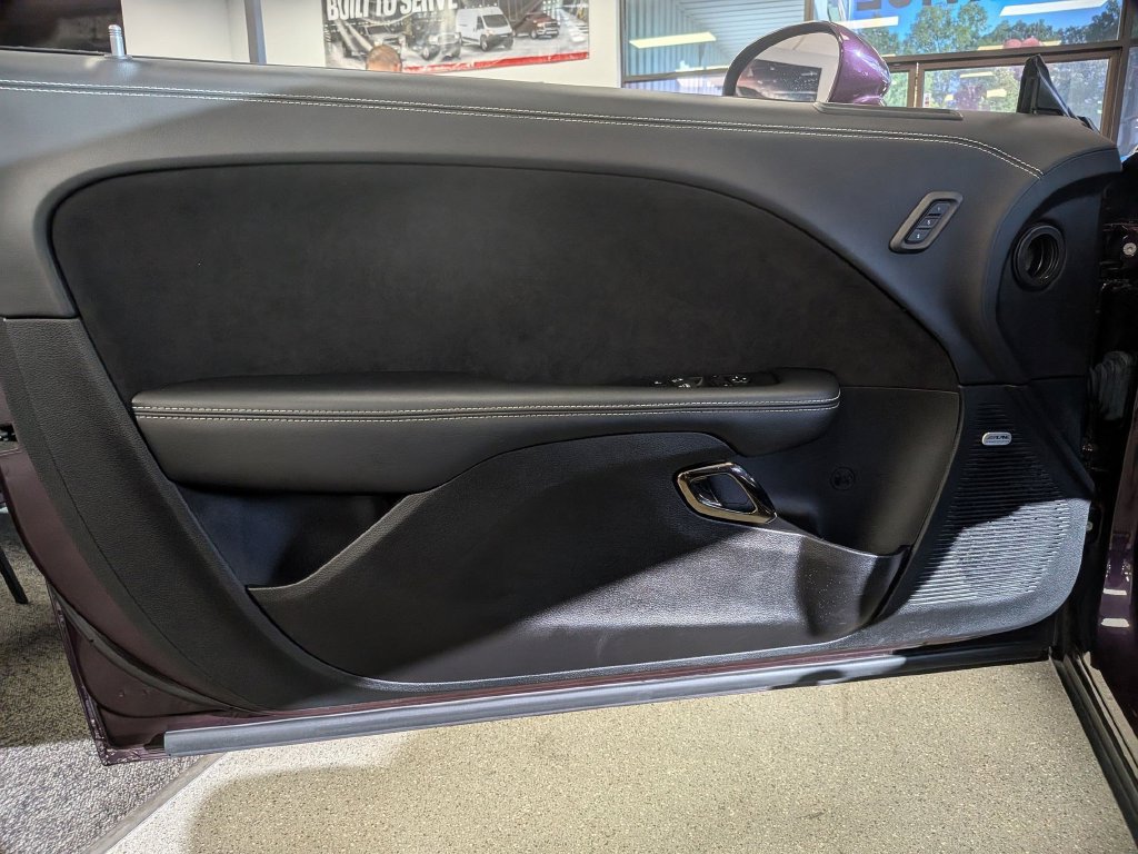 Used 2022 Dodge Challenger SRT Hellcat Redeye RWD image 11