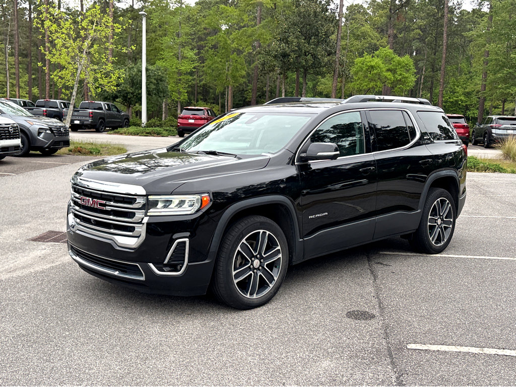 Used 2020 GMC Acadia SLT w/ Driver Alert Package II image 3