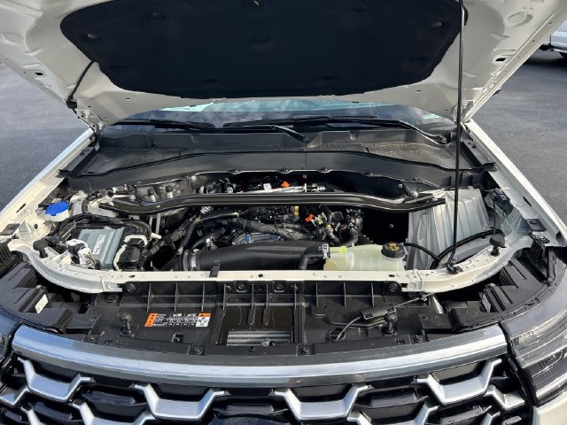New 2026 Ford Explorer Platinum RWD image 22