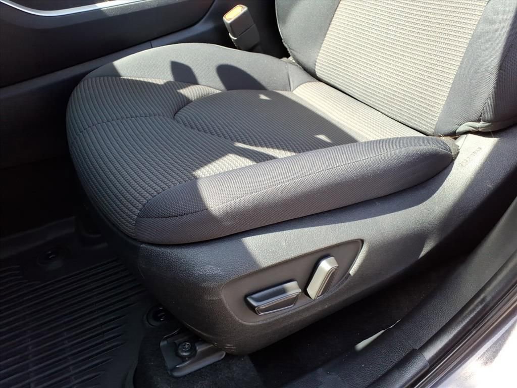 Certified 2024 Toyota Highlander LE image 18