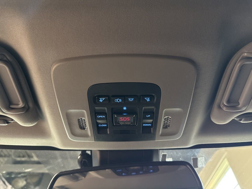 Used 2019 Toyota Camry SE w/ Convenience Package image 21