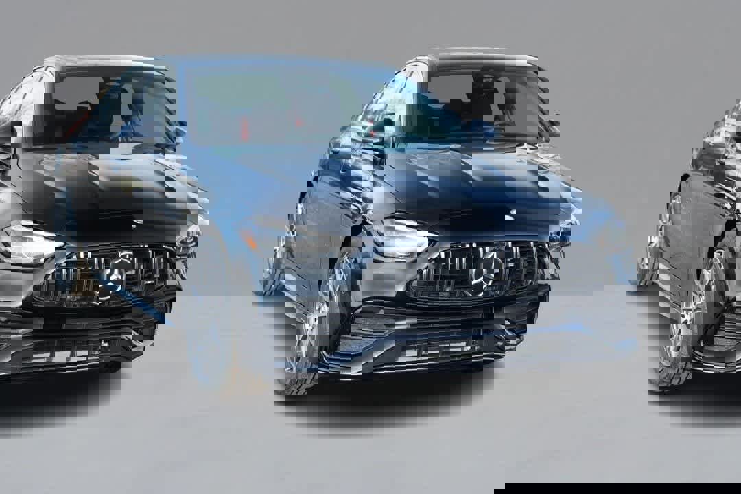 New 2026 Mercedes-Benz C 43 AMG 4MATIC Sedan image 3