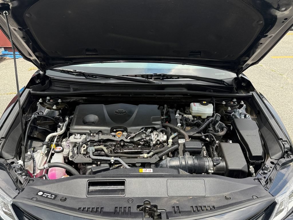 Used 2022 Toyota Camry LE FWD image 31