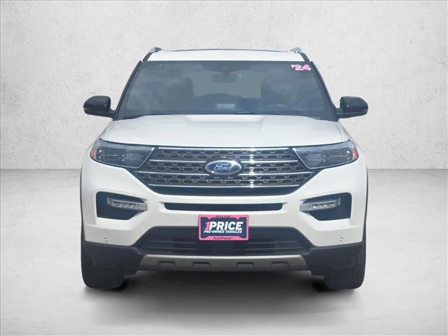 Used 2024 Ford Explorer King Ranch w/ Technology Package image 2
