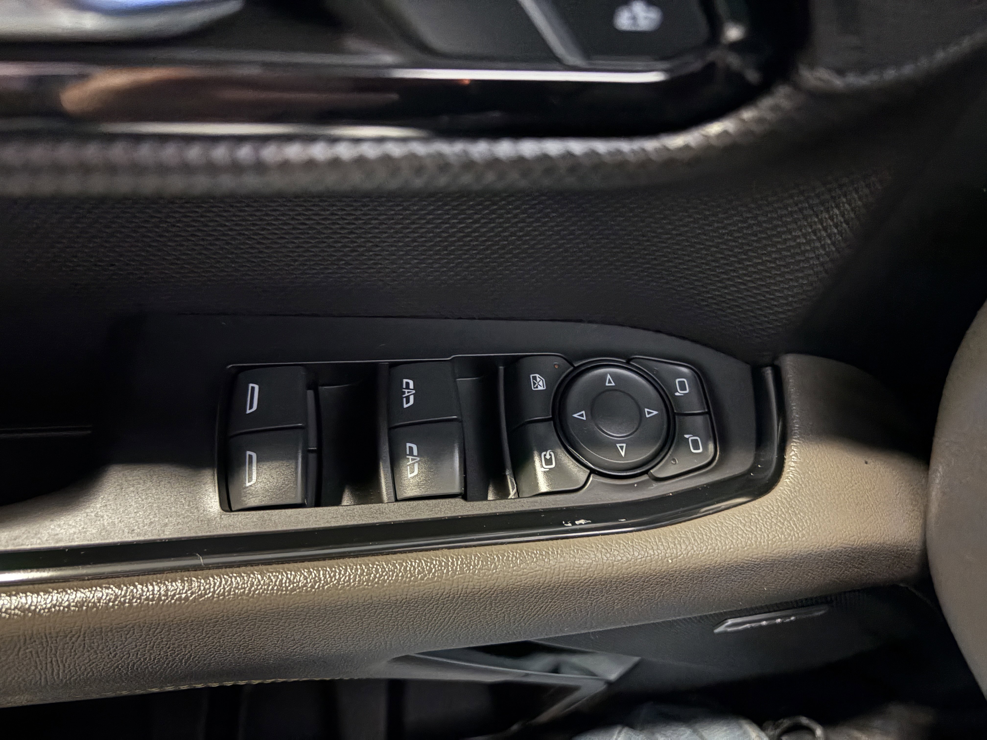 Used 2023 Chevrolet Silverado 1500 ZR2 w/ ZR2 Bison Edition image 10