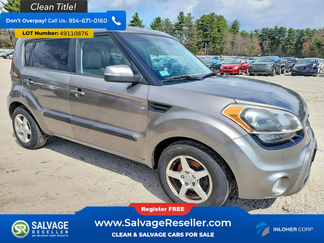 Used 2013 Kia Soul ! w/ Premium Pkg image 5