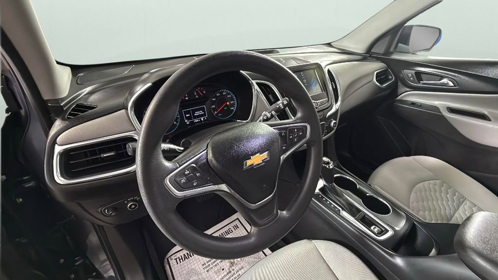 Used 2018 Chevrolet Equinox LS w/ LPO, Floor Liner Package image 13