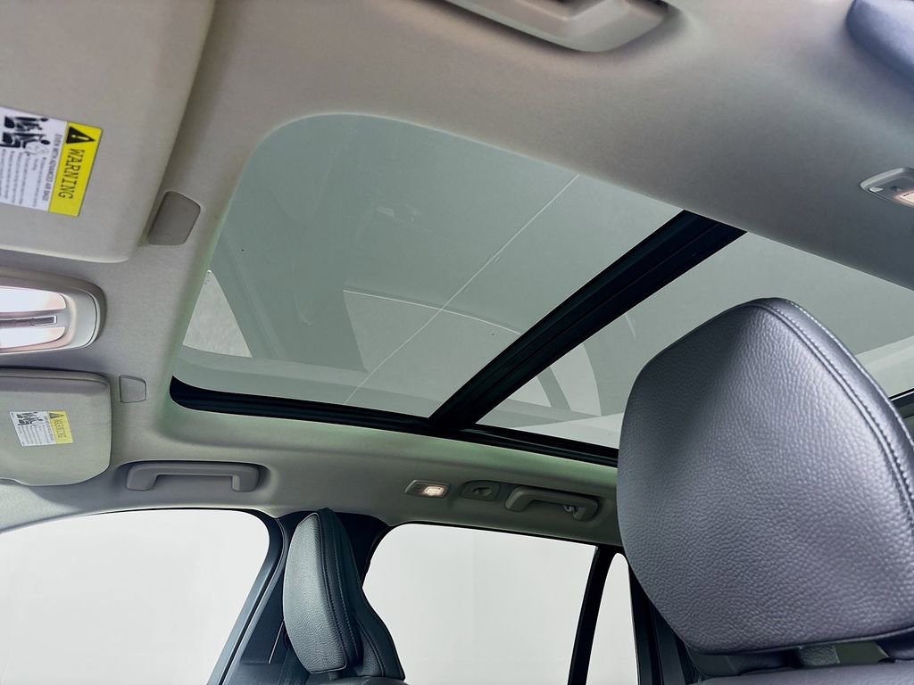Used 2024 Volvo XC90 B6 Plus w/ Protection Package Premier AWD/4WD image 14