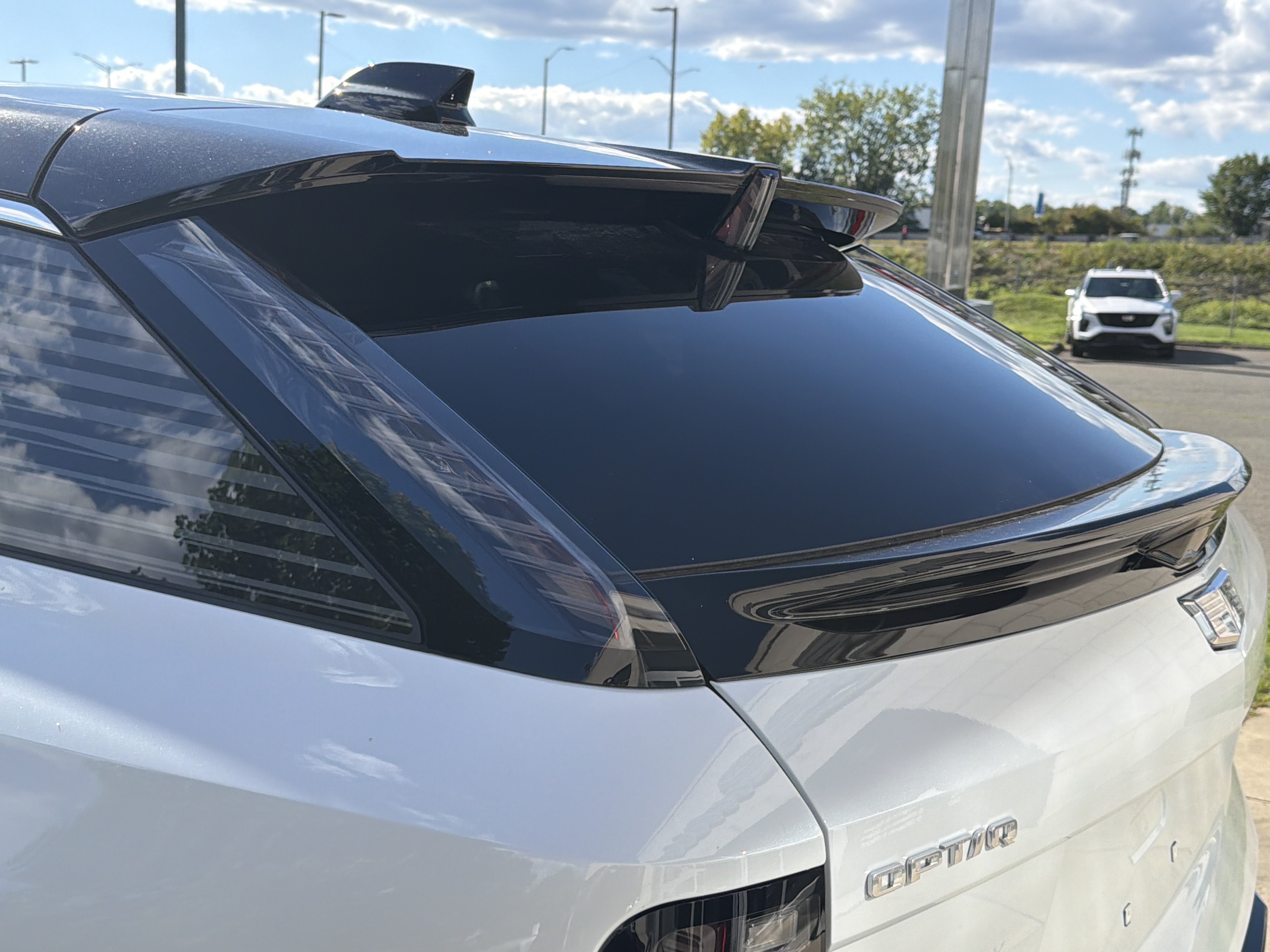 New 2027 Cadillac Optiq Premium Luxury w/ LPO, Floor Liner Package AWD/4WD image 21
