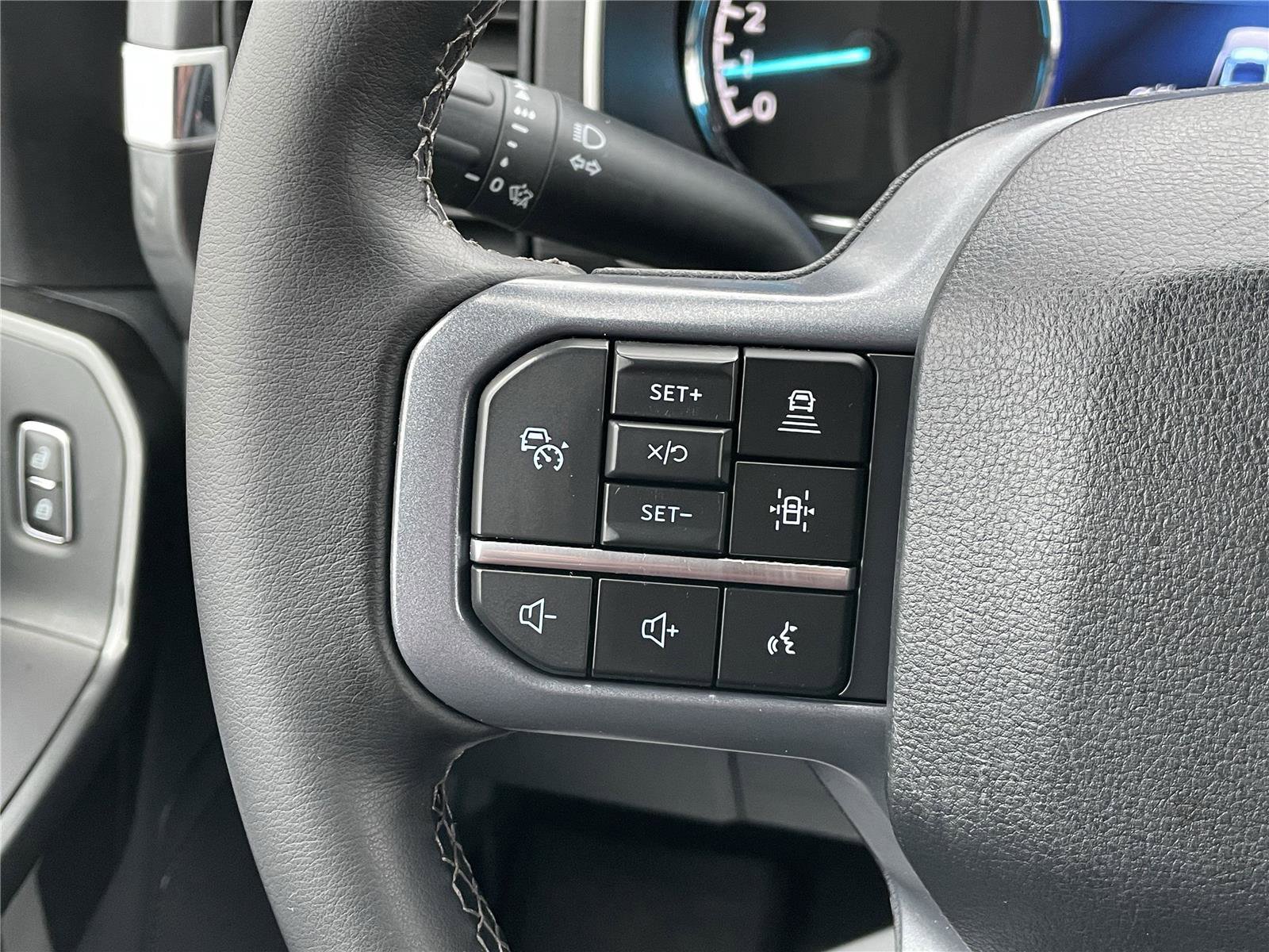 Used 2023 Ford F150 XLT w/ Equipment Group 302A High AWD/4WD image 19