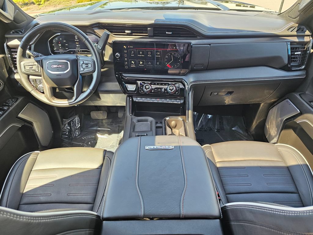 Used 2025 GMC Sierra 2500 AT4X AWD/4WD image 18