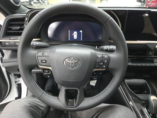 New 2026 Toyota Crown AWD/4WD image 31